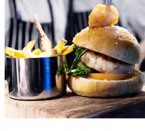 shrimp-&-crab-burger-with-extra-white