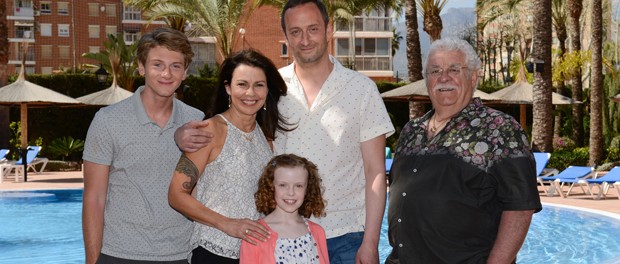 THE_DAWSON_FAMILY_02-cut
