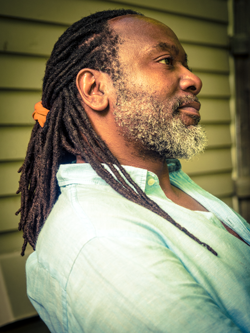 Reginald-D-Hunter-cut