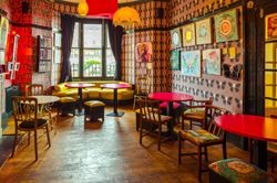Hotel Bar