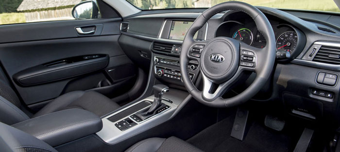1237546_optima-hybrid-saloon-077