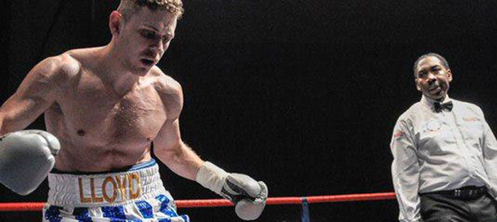 lloyd-ellett-masters-over-his-opponent