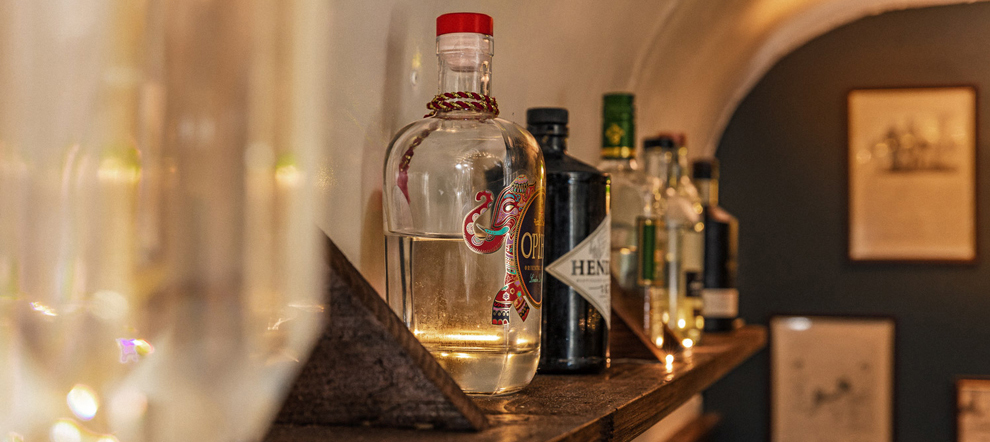 horsebox gin bar