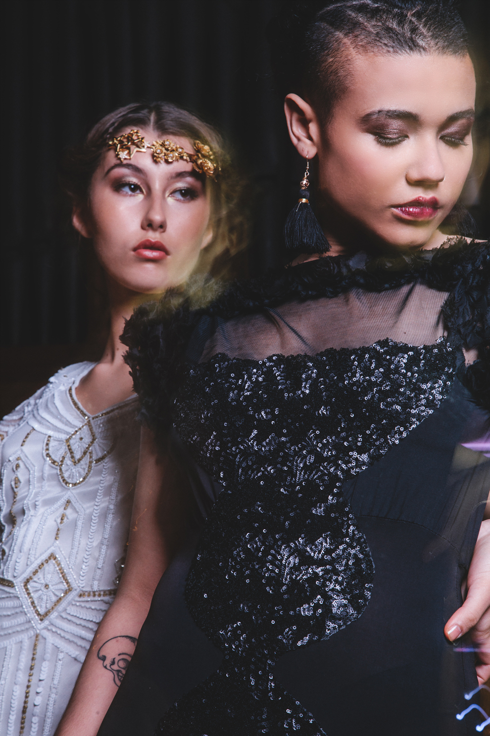fashion headwear black white