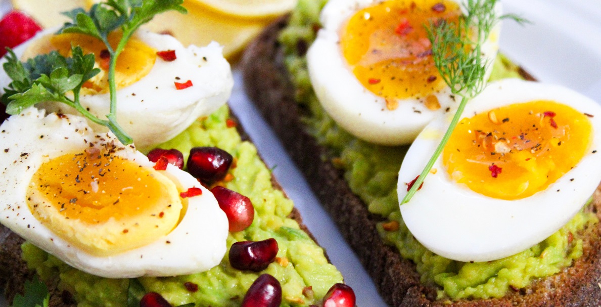 Healthy breakfast ideas Ask Kirsten nutritionist Title Sussex Magazine www.titlesussex.co.uk