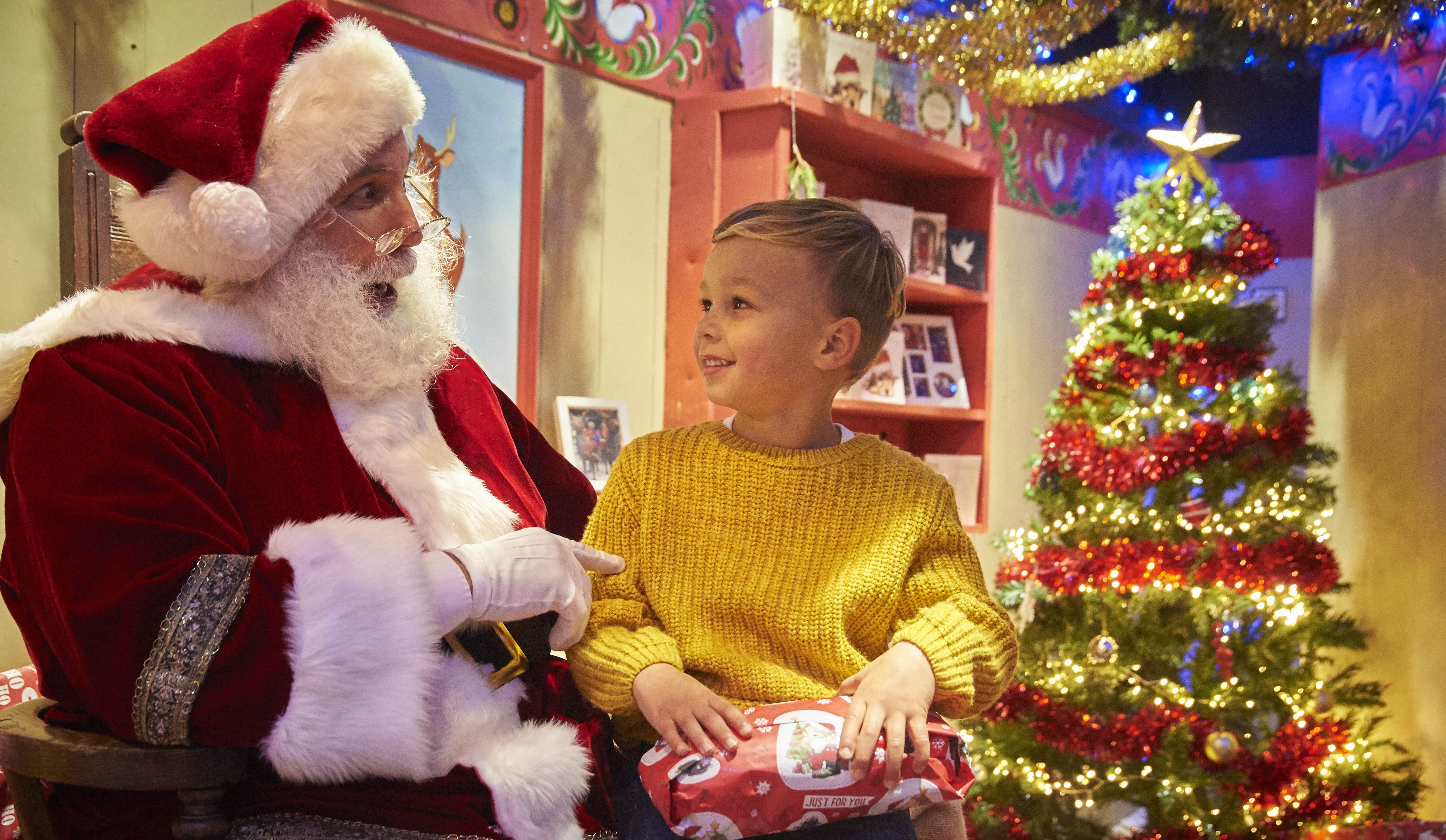 Where to see Santa in Sussex on Title Sussex www.titlesussex.co.uk
