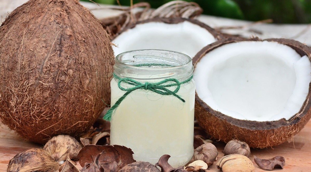 Coconut oil conditioning treatment Title Sussex Magazine www.titlesussex.co.uk