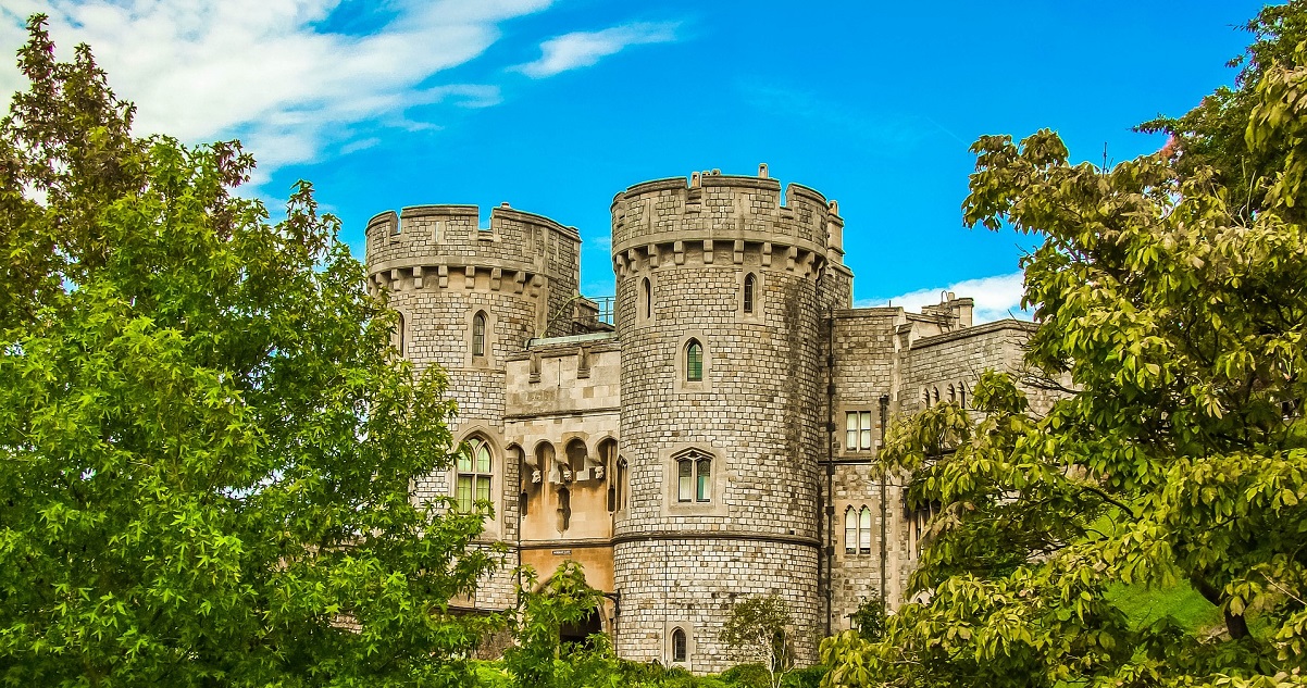 Arundel castle www.titlesussex.co.uk