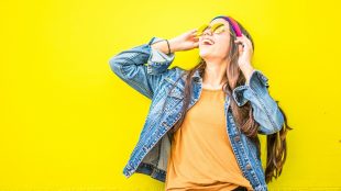 Ways to boost your self-esteem - Title Sussex Magazine www.titlesussex.co.uk