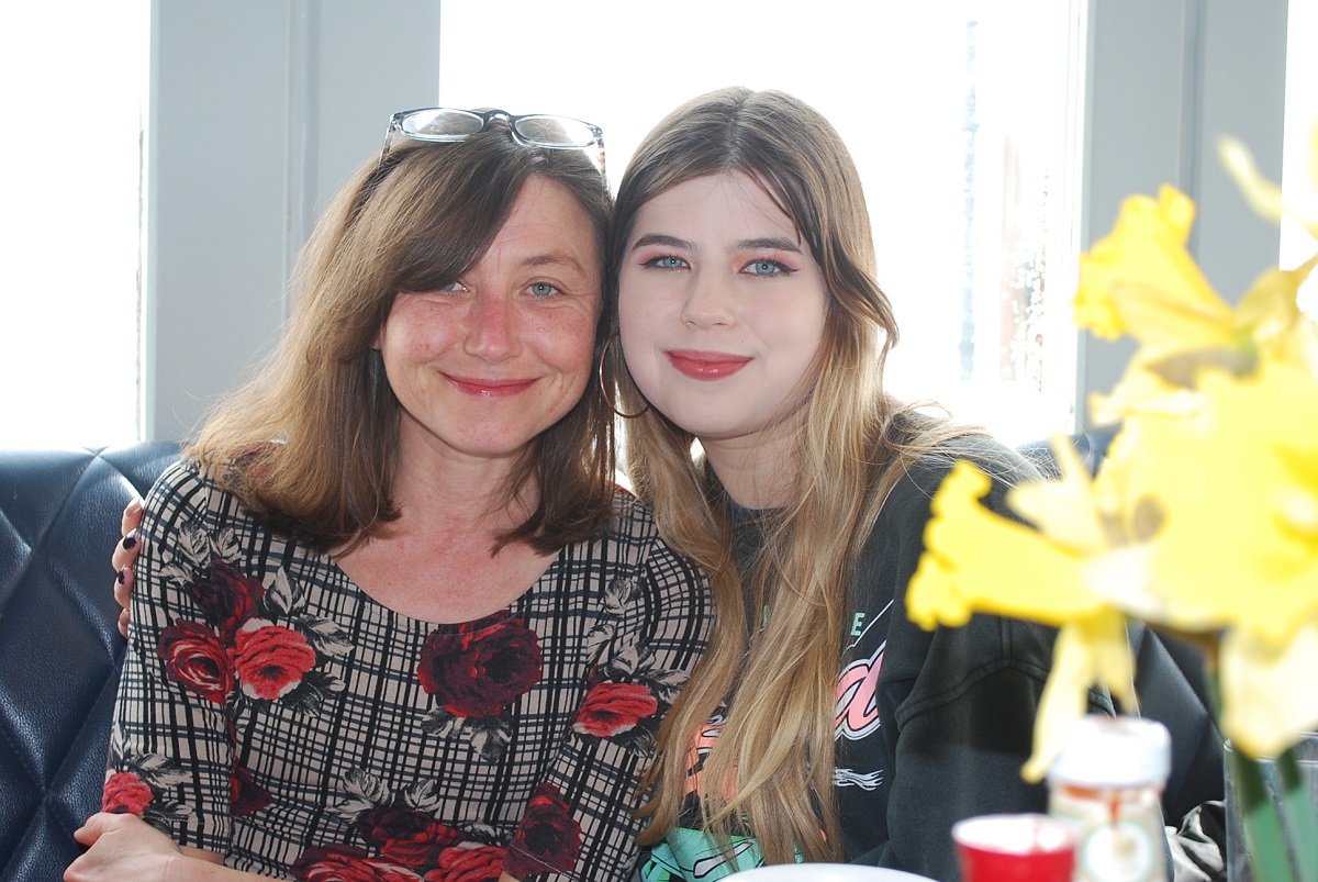 Young Starr Alex with Mum Janine who spoke at the event for Title Sussex www.titlesussex.co.uk